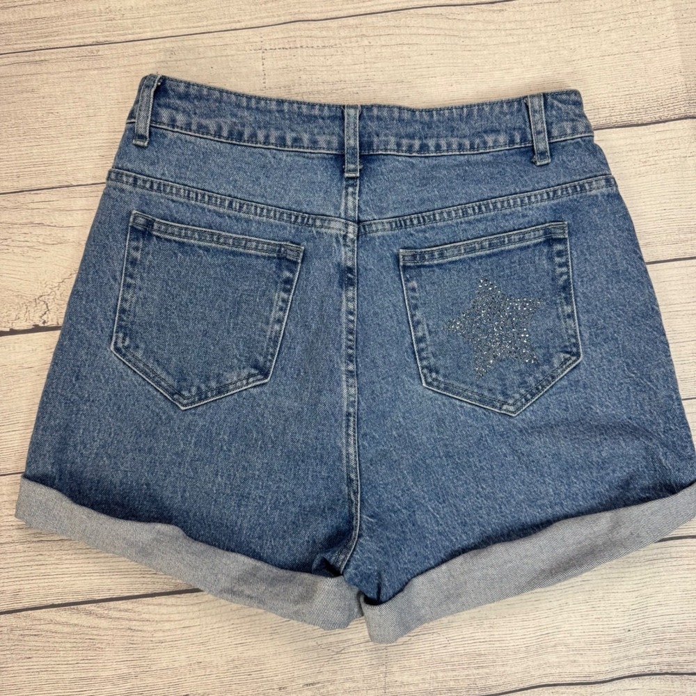 Hot Topic Women High Waisted Jean Shorts Blue Rhinestone Star Embellished Size 9 - Picture 5 of 7